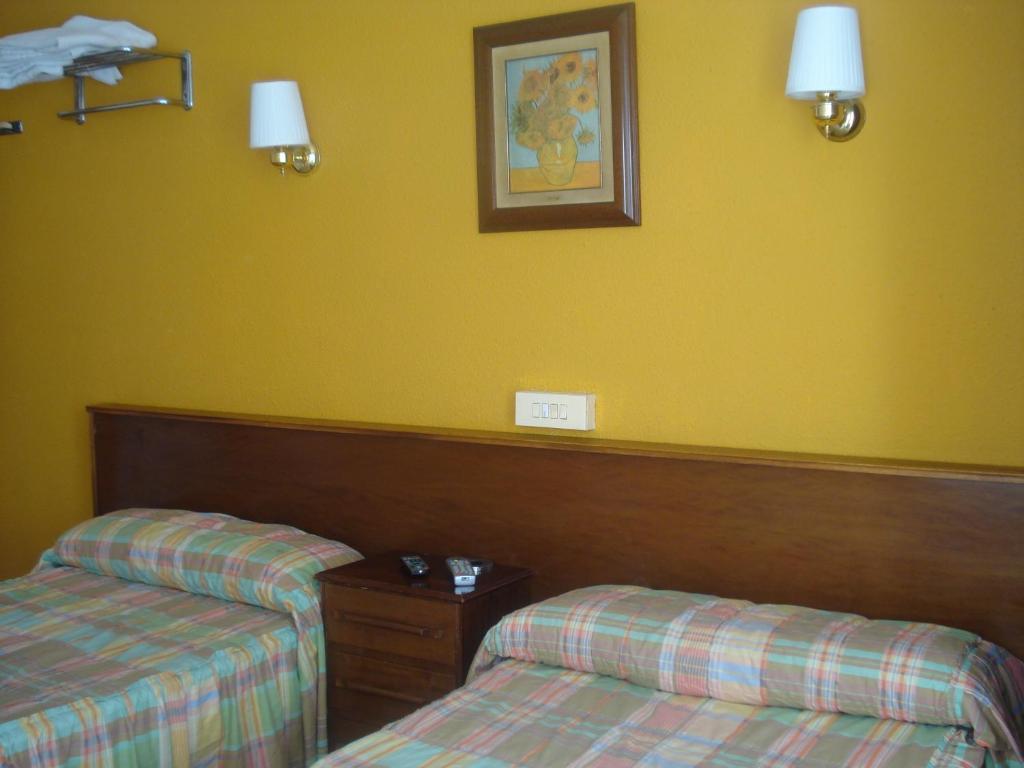 Hostel Central Saragoça Quarto foto